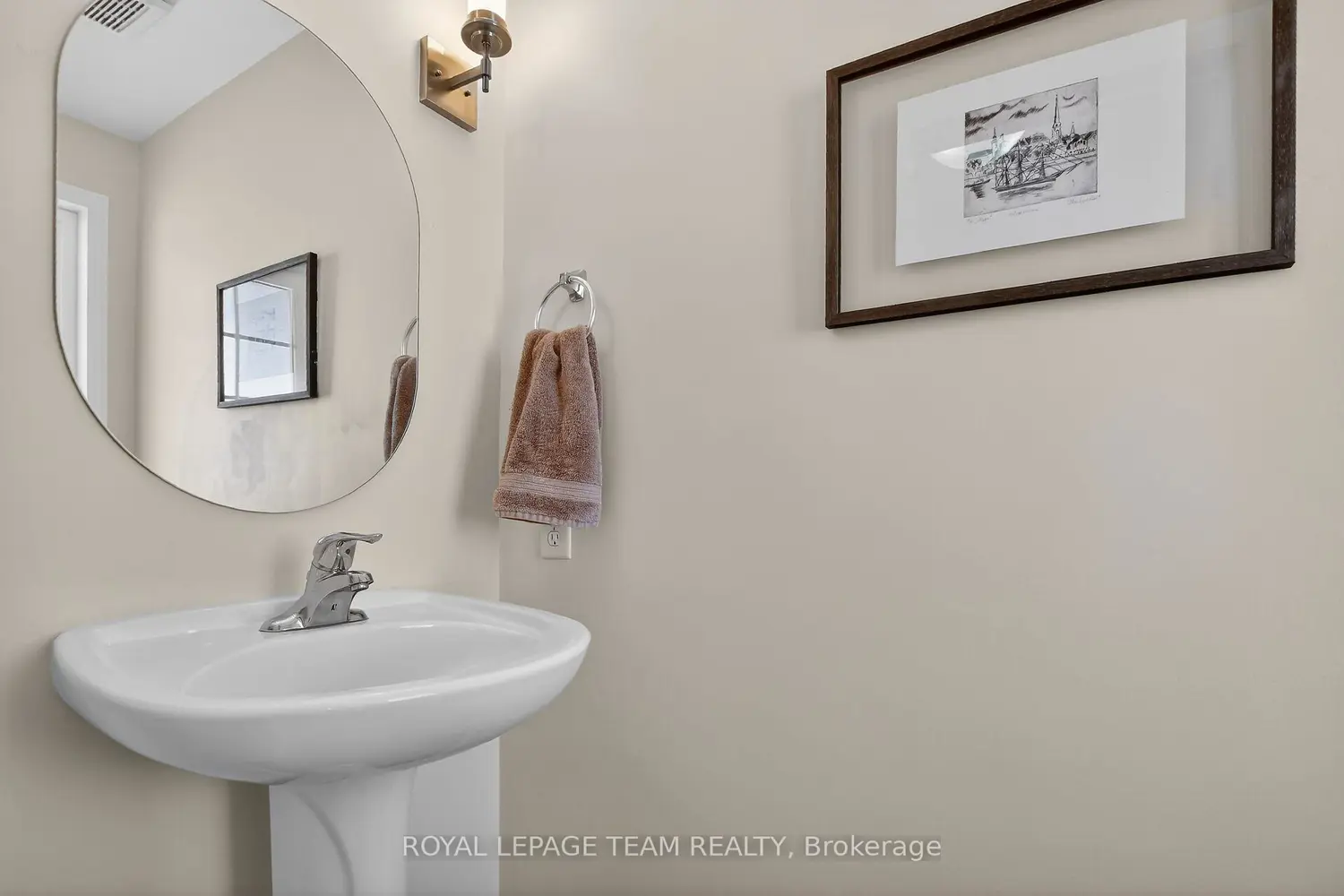 Additional image 7 of 19 Goldthorpe Private
