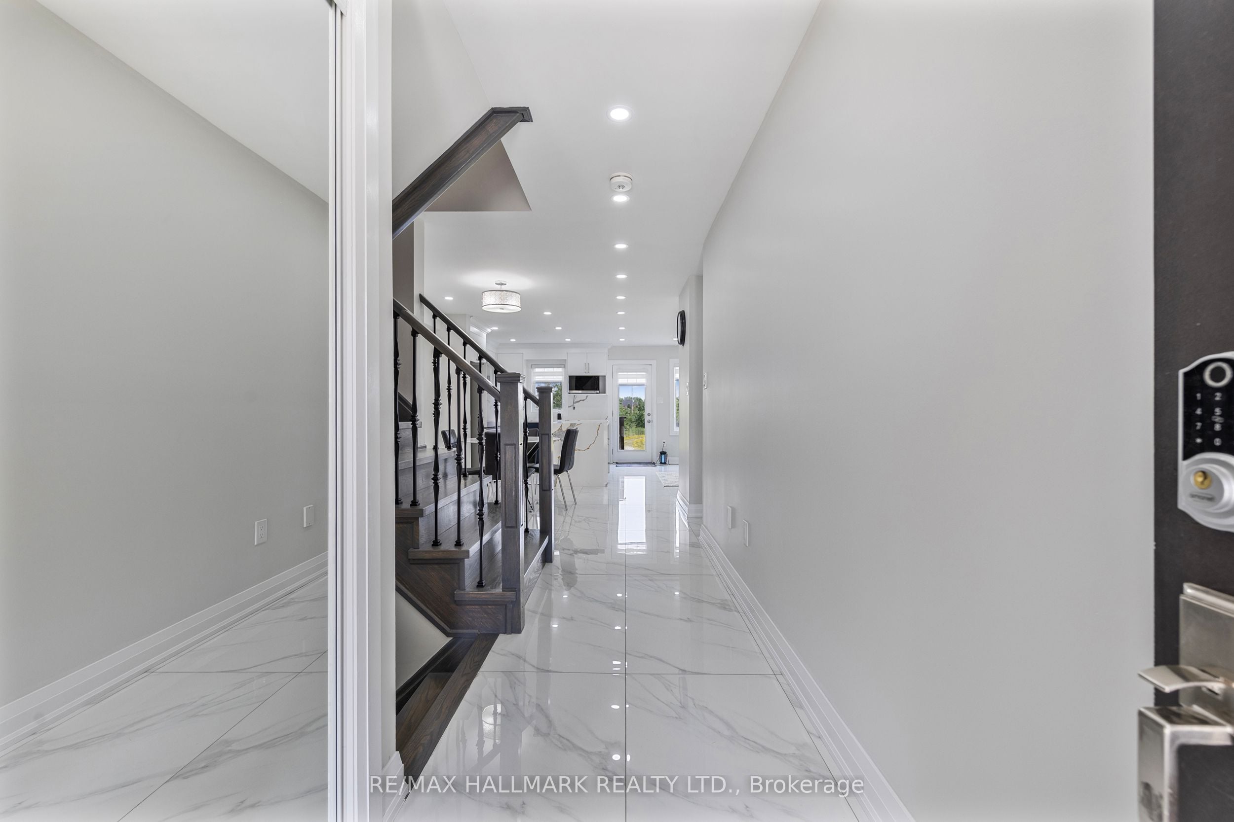Additional image 3 of 193 Robert Parkinson Drive, Brampton, ON, L7A 0G3