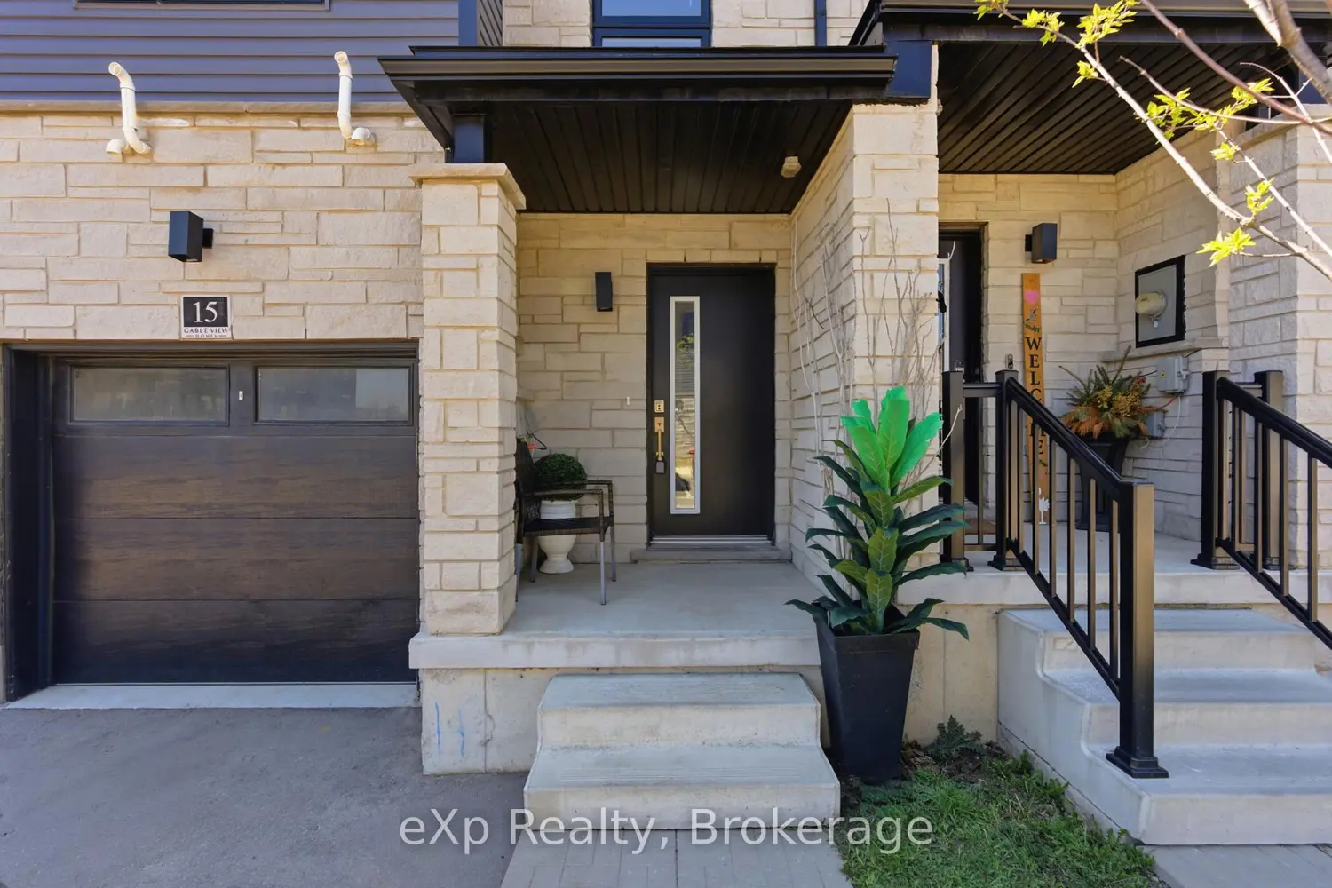 Additional image 3 of 51 Sparrow Avenue 15