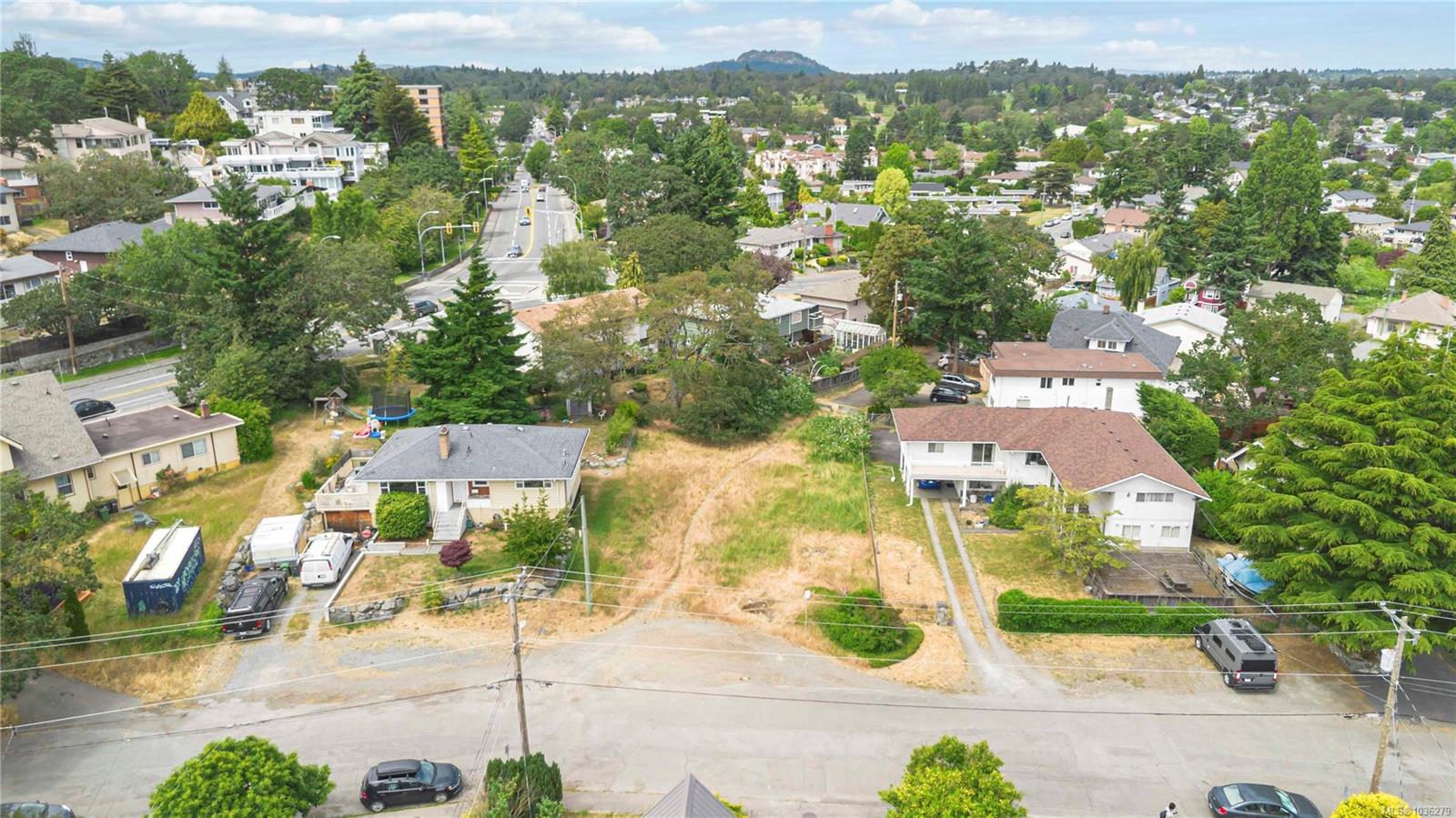1360 Vista Heights, Victoria, BC, V8T 2J3