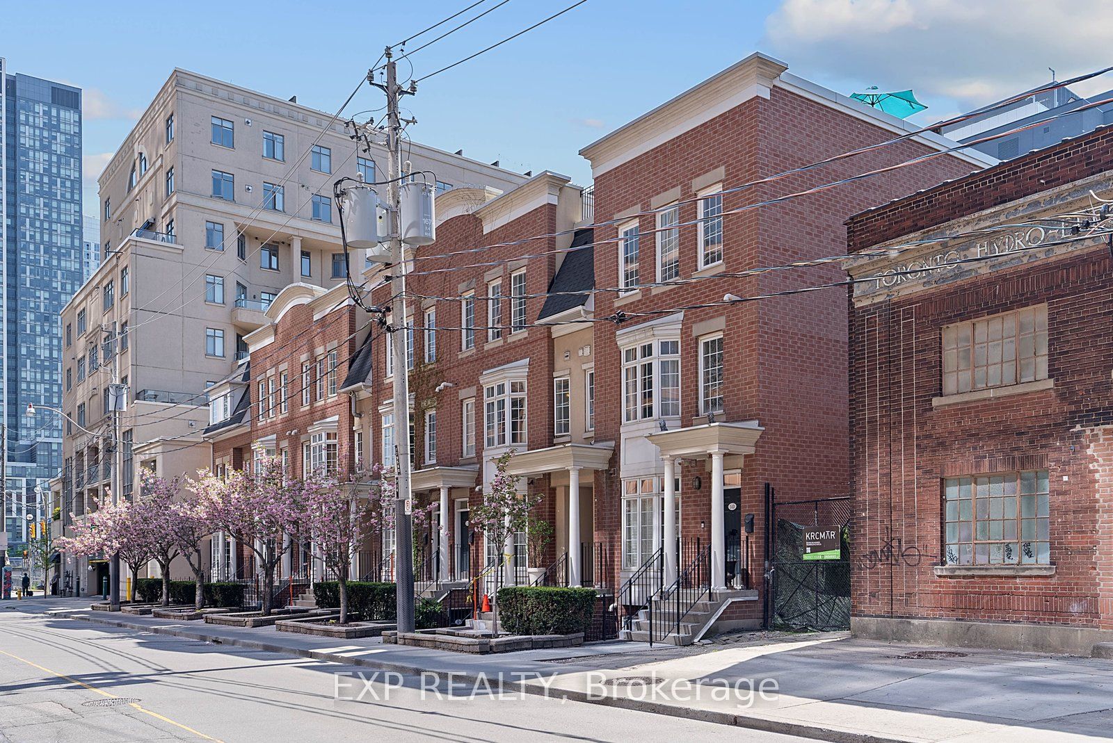 Additional image 3 of Th B-12 Portland Street, Toronto, ON, M5V 3N6