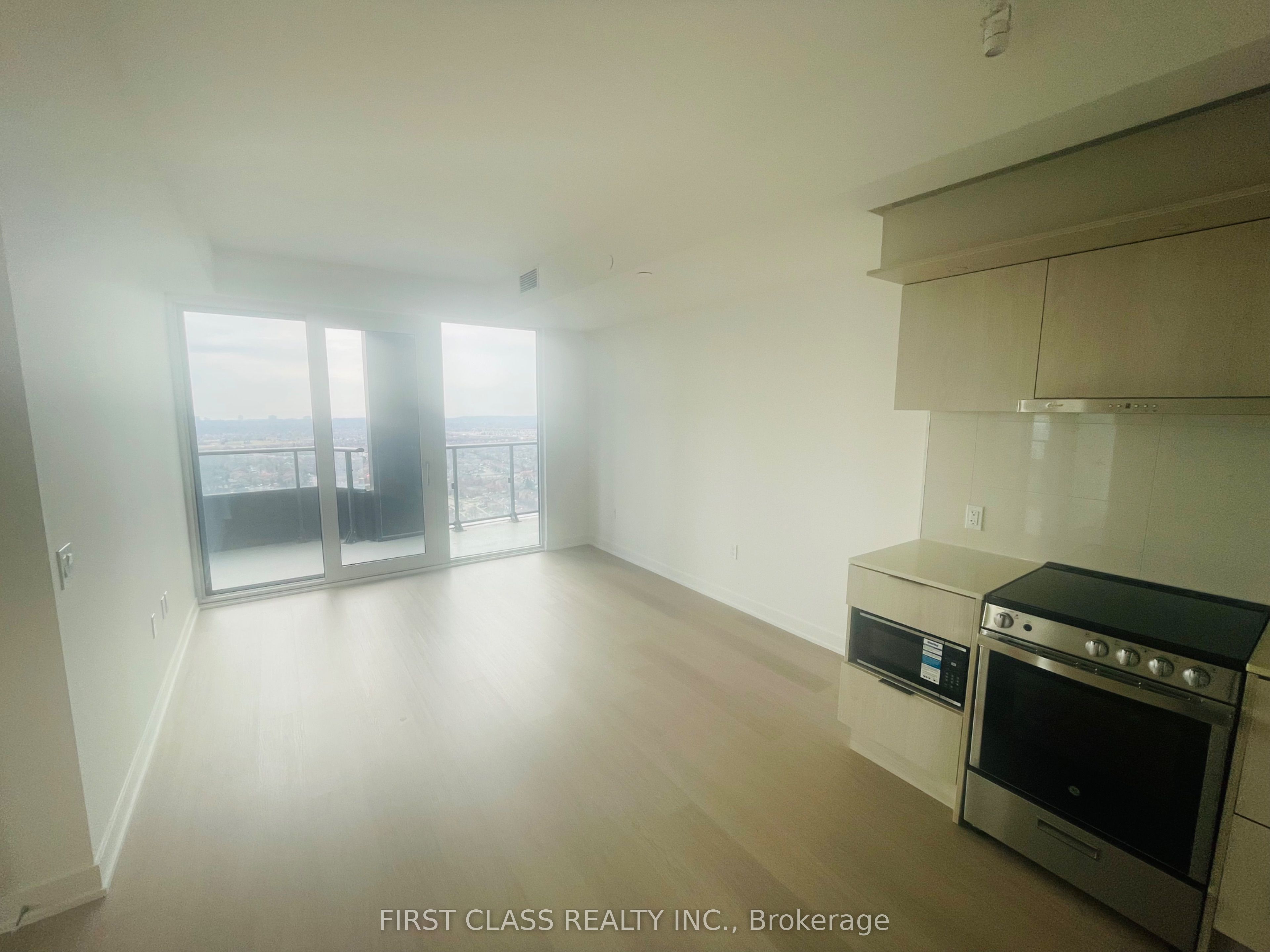 Additional image 3 of 2608-448 Burnhamthorpe Road W, Mississauga, ON, L5B 0M3