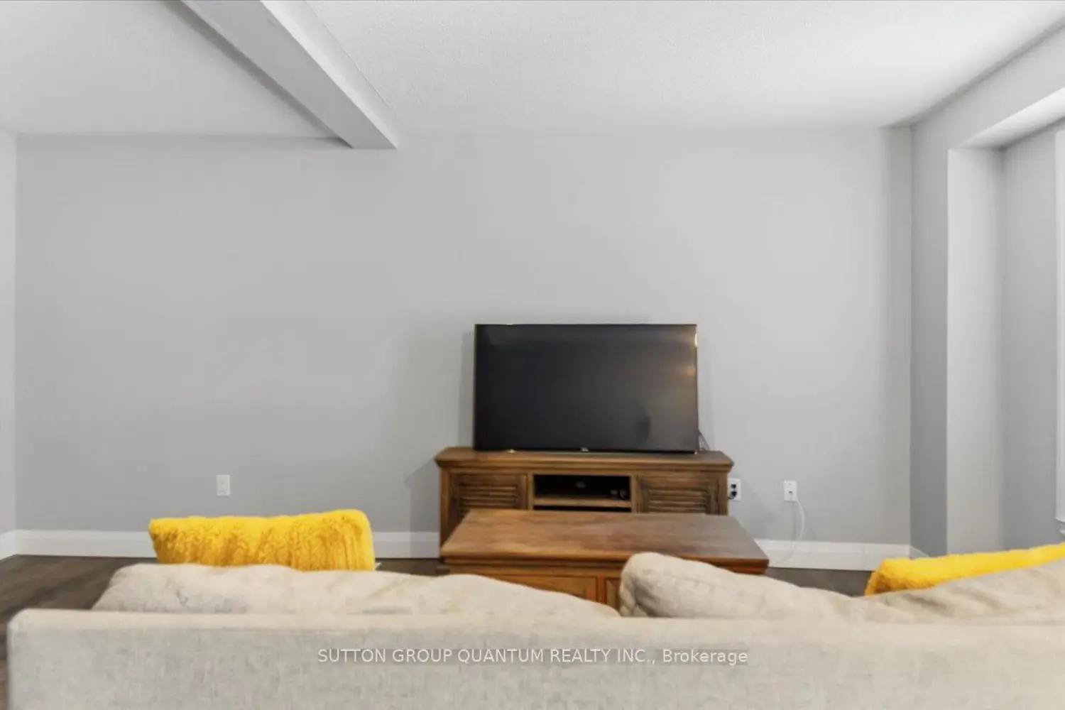 Additional image 6 of 2375 Truscott Drive 2
