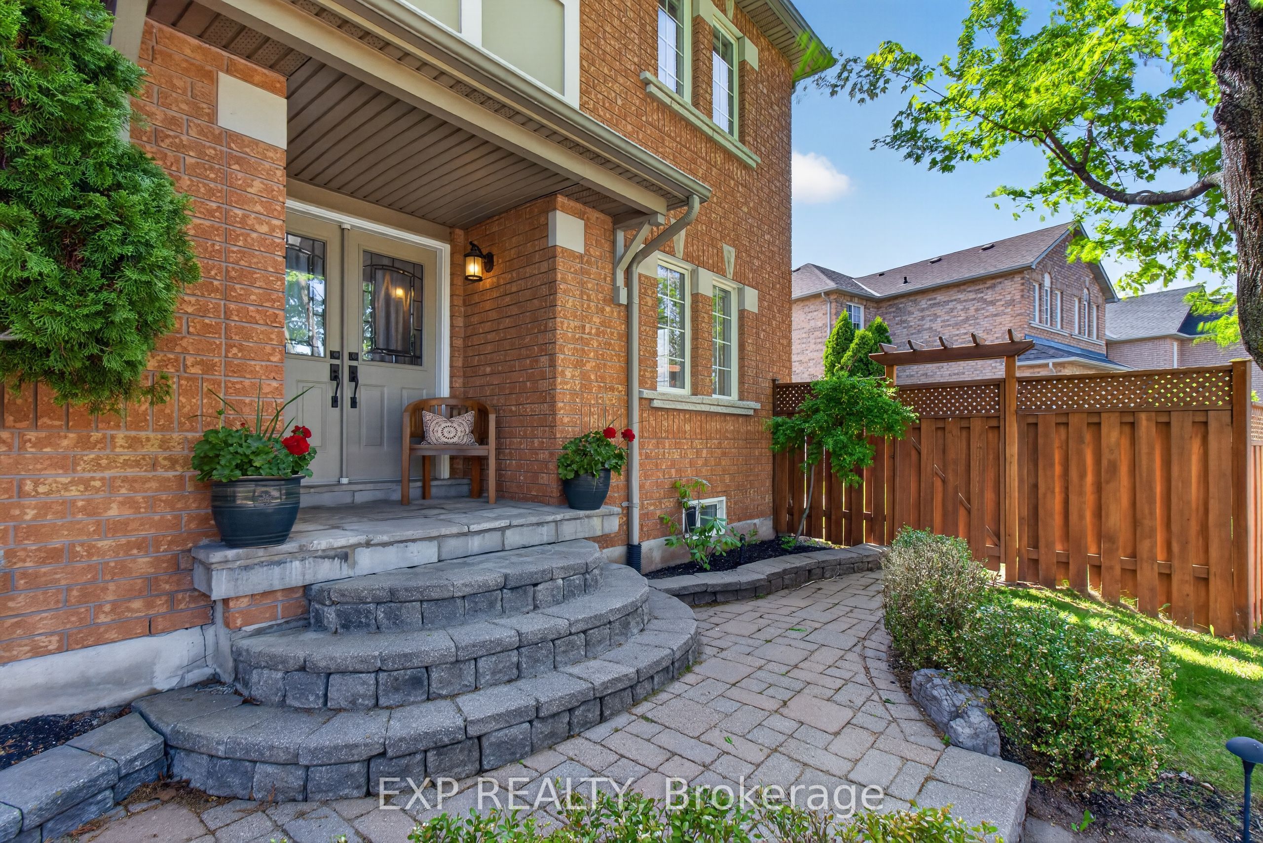 Additional image 3 of 1347 Brookstar Drive, Oakville, ON, L6M 3W1