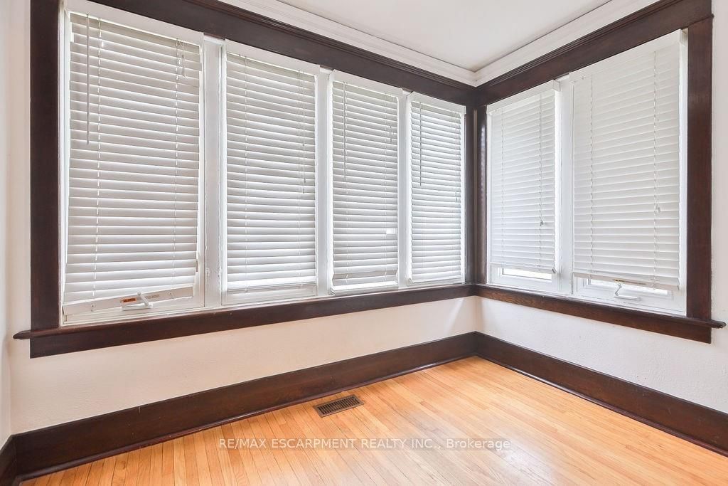 Additional image 6 of 311 Queen Street S, Mississauga, ON, L5M 1L9