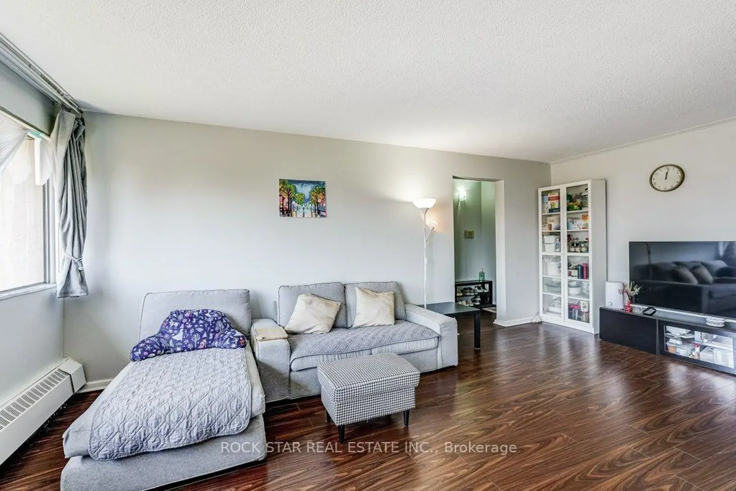 Additional image 5 of 10 Sunny Glenway 708