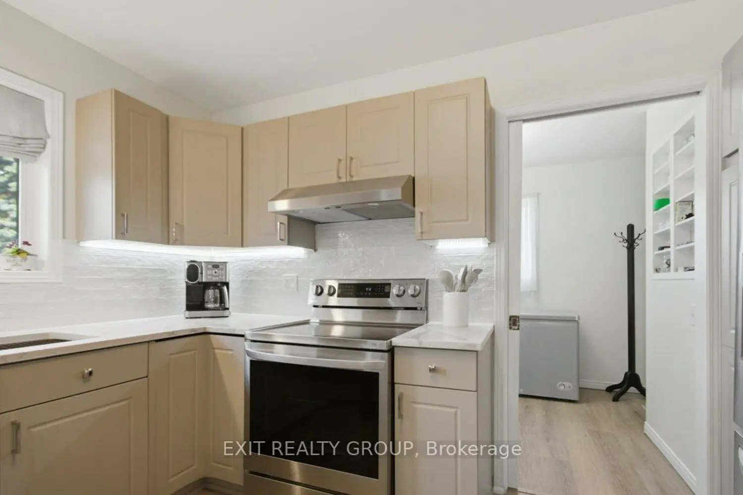 Additional image 5 of 73 Sand Banks Court