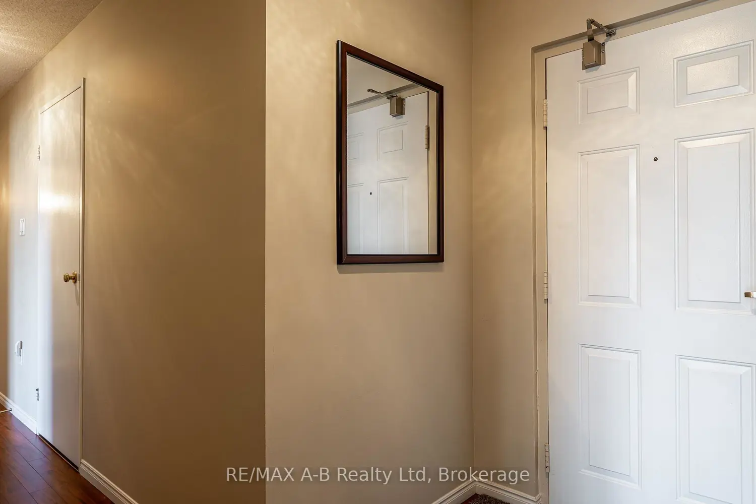 Additional image 3 of 1600 Adelaide Street 301