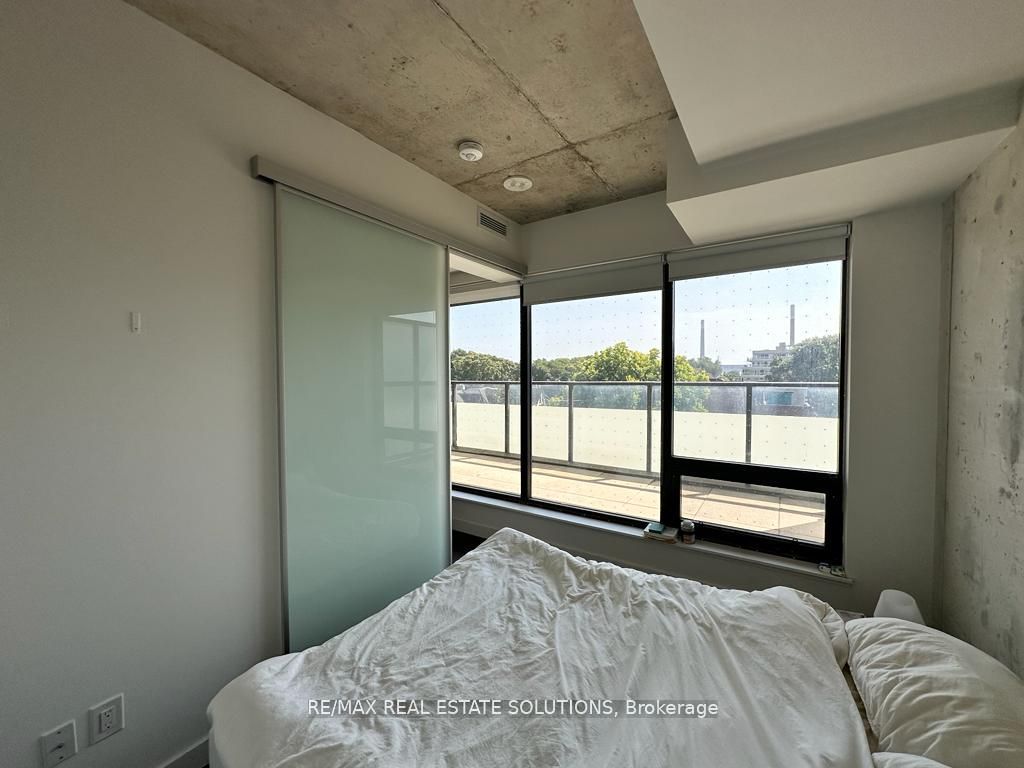 Additional image 4 of 425-246 Logan Avenue, Toronto, ON, M4M 0E9
