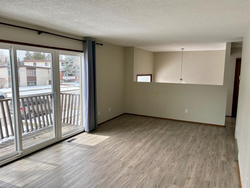 Additional image 5 of 4828 Varsity Drive NW, Calgary, AB, T3A 1A3