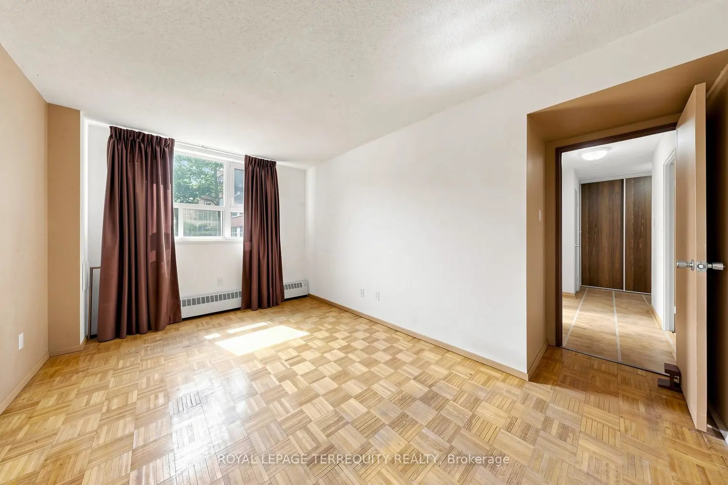 Additional image 16 of 30 Sunrise Avenue 103