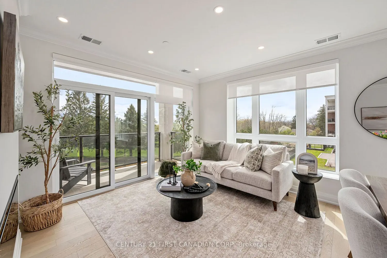 Additional image 7 of 1560 Upper West Avenue 210