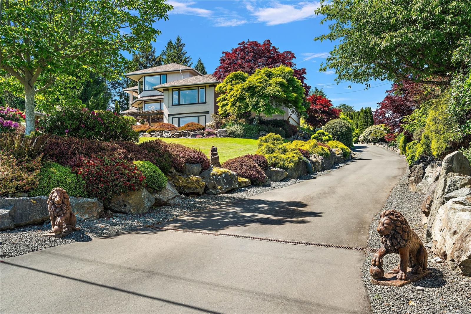 11096 Greenpark Drive, North Saanich, BC, V8L 5N5