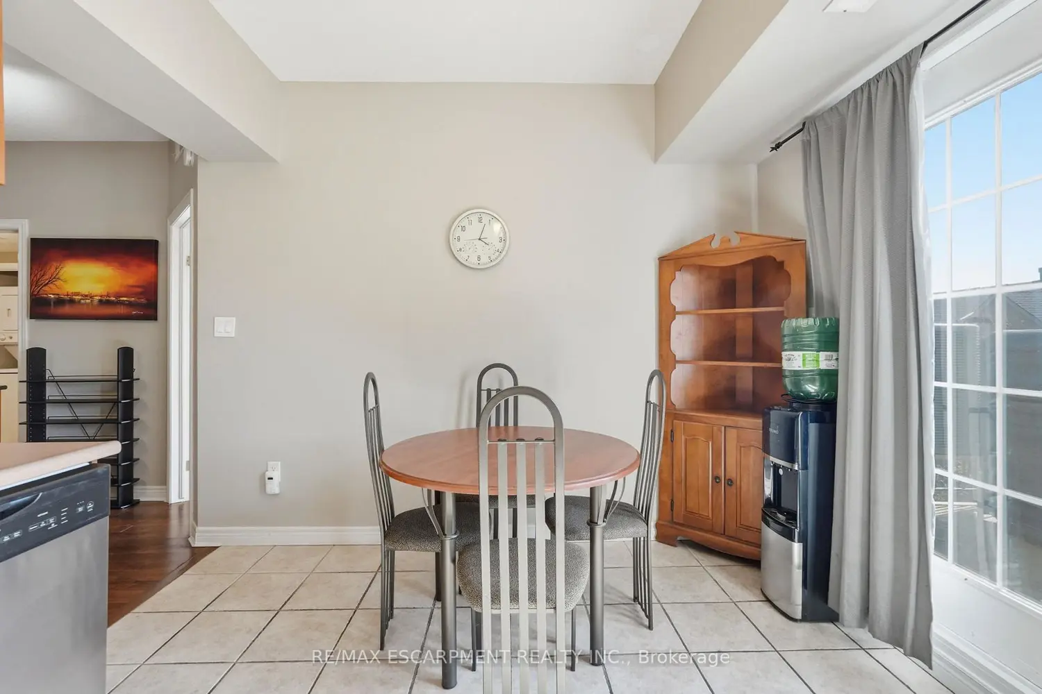 Additional image 9 of 4006 Kilmer Drive 407