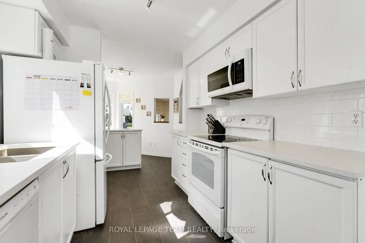 Additional image 9 of 11 Liette Court