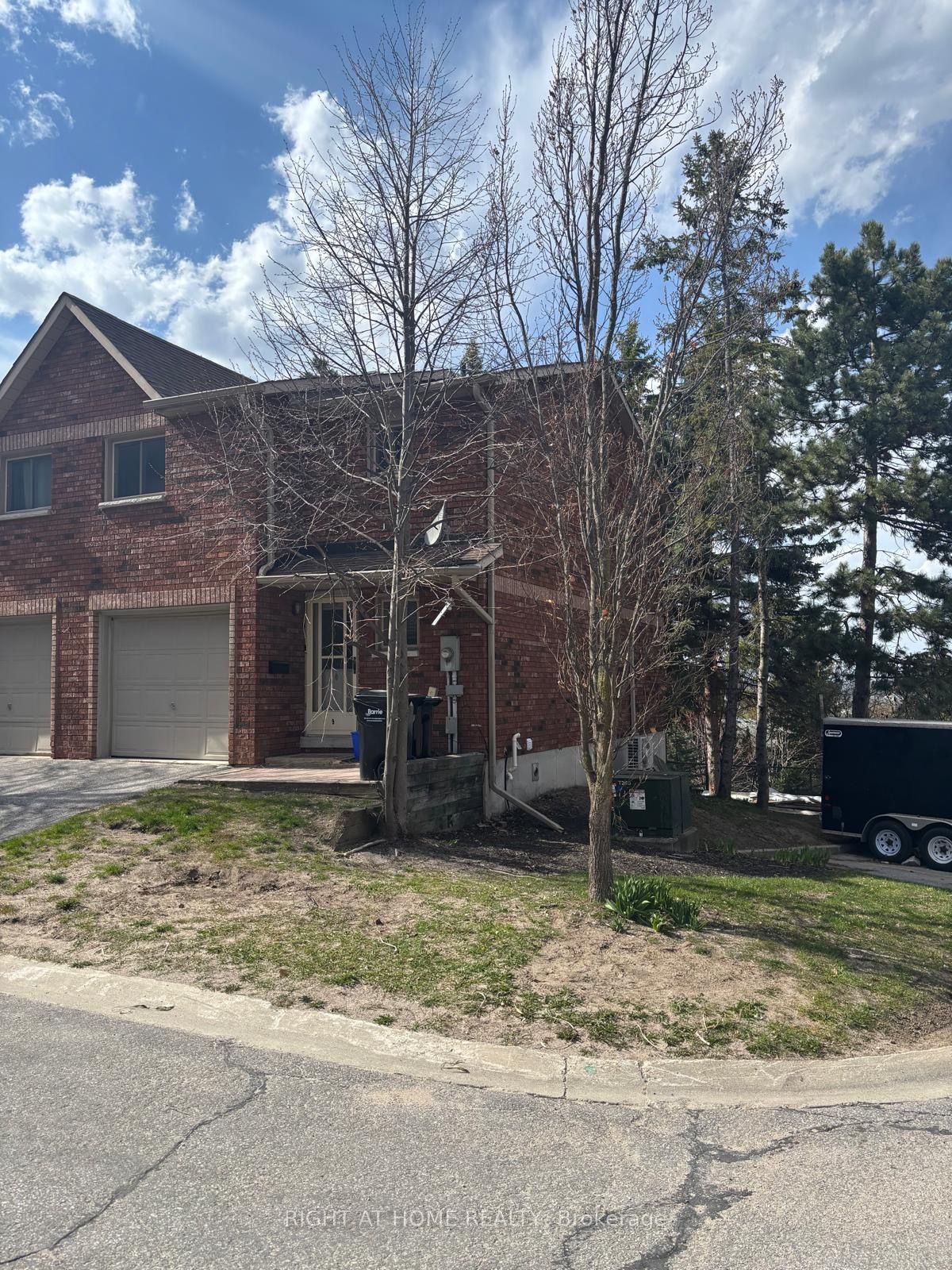 Unit 2-9 Quail Crescent, Barrie, ON, L4N 6X1