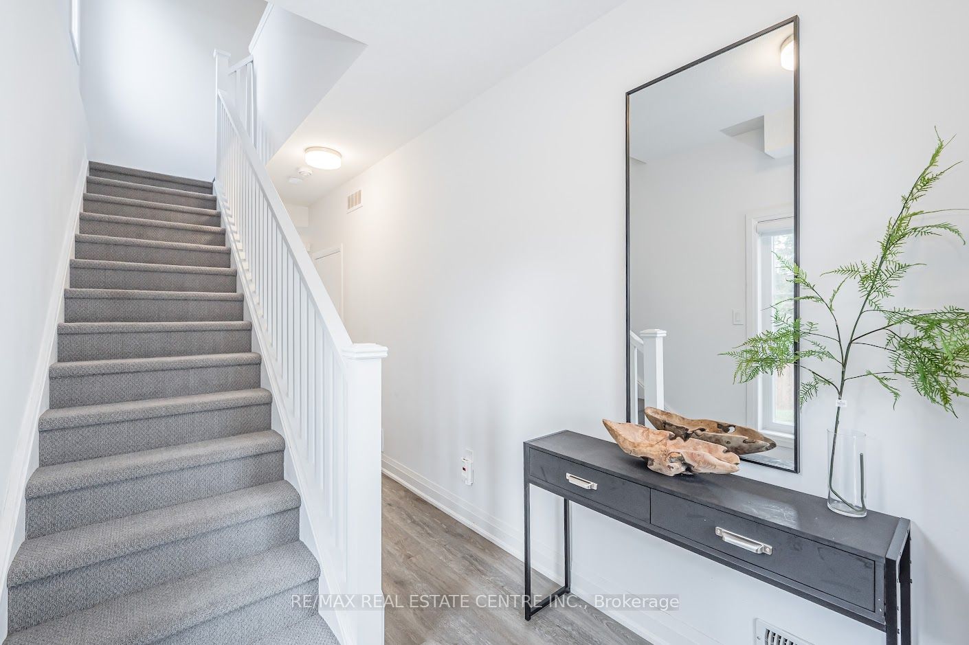 Additional image 6 of 25 Steele Crescent, Guelph, ON, N1E 0S7