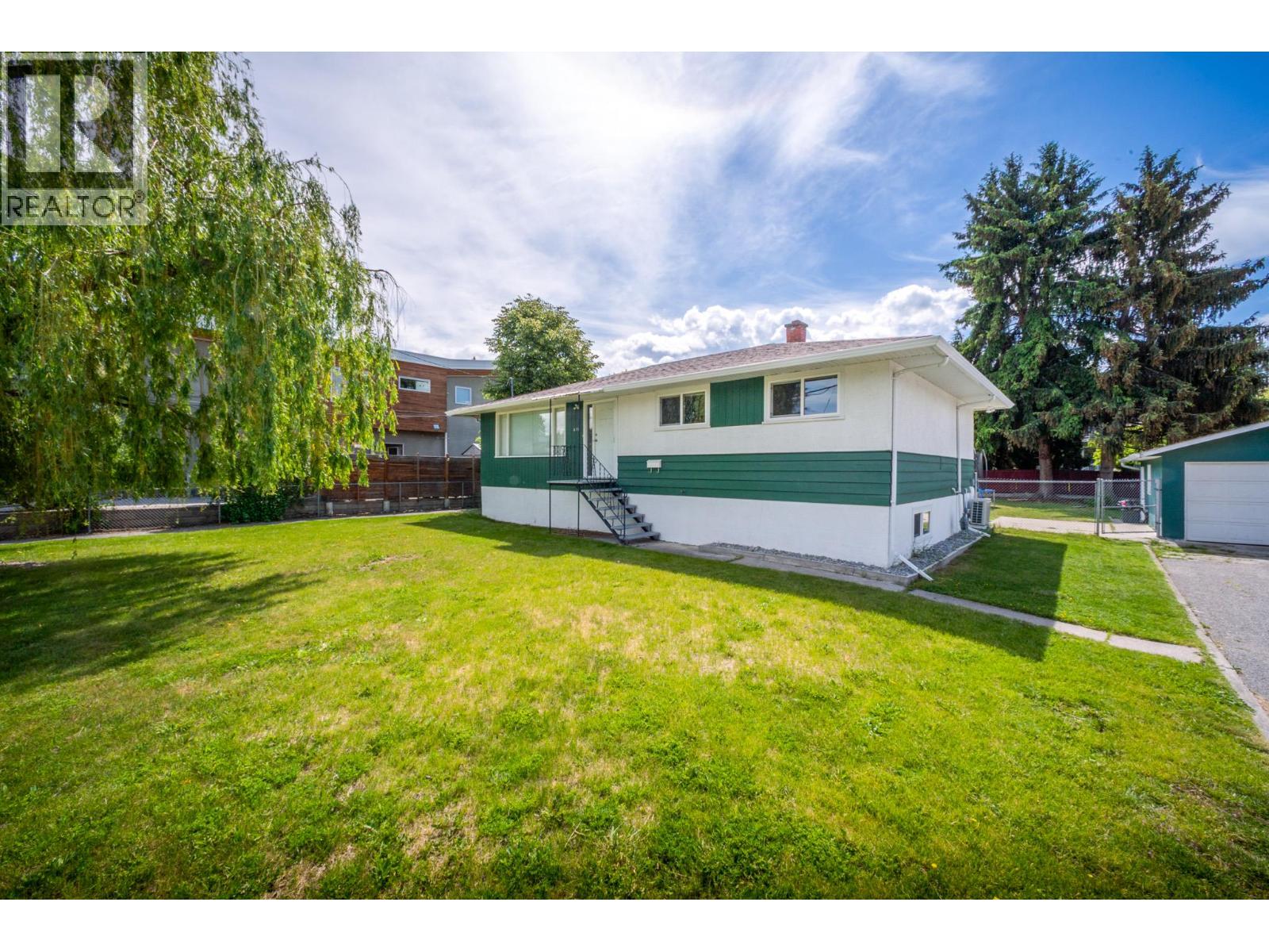 Additional image 2 of 679 Mcclure Road, Kelowna, BC, V1W1L7