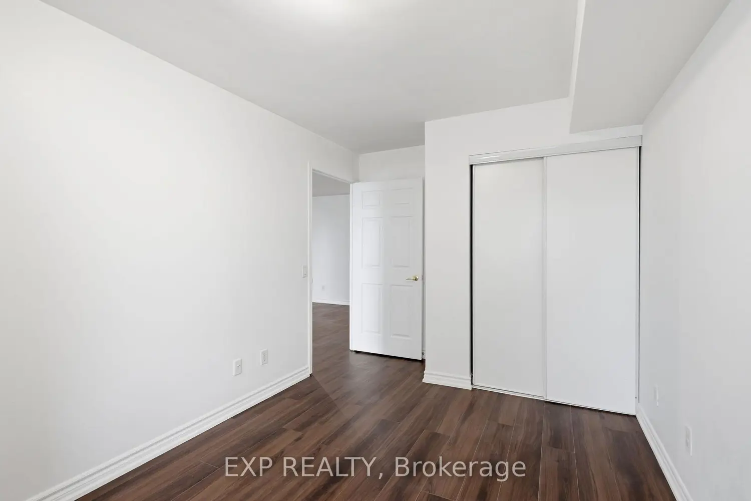 Additional image 8 of 25 Kingsbridge Garden Circle 2120