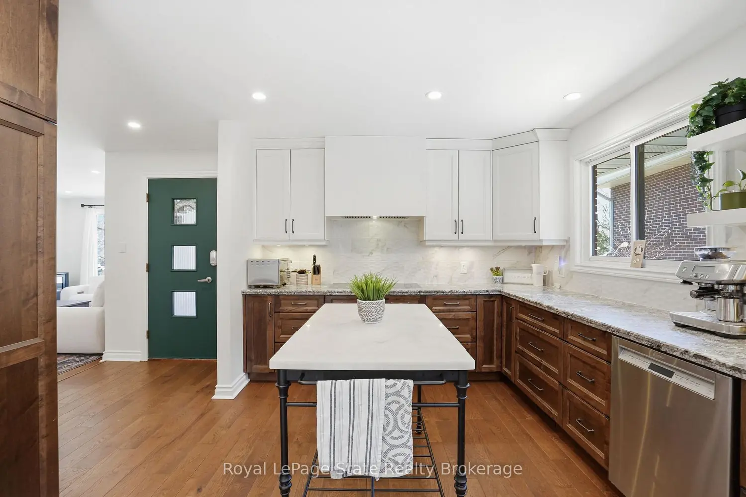 Additional image 9 of 84 Pleasant Avenue