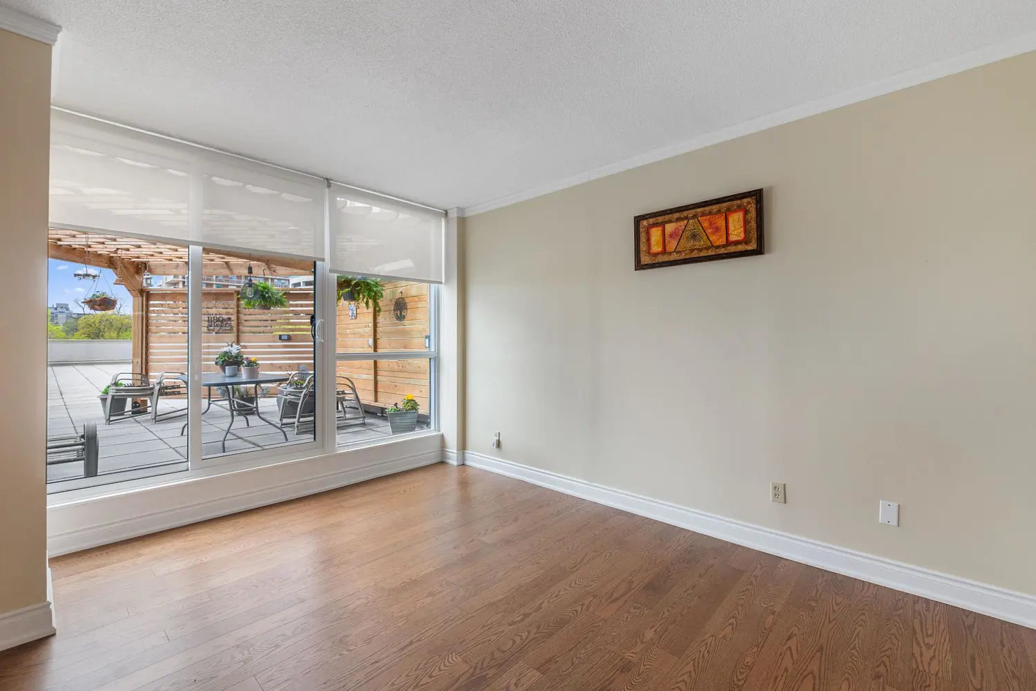 Additional image 11 of 415 Locust Street 310