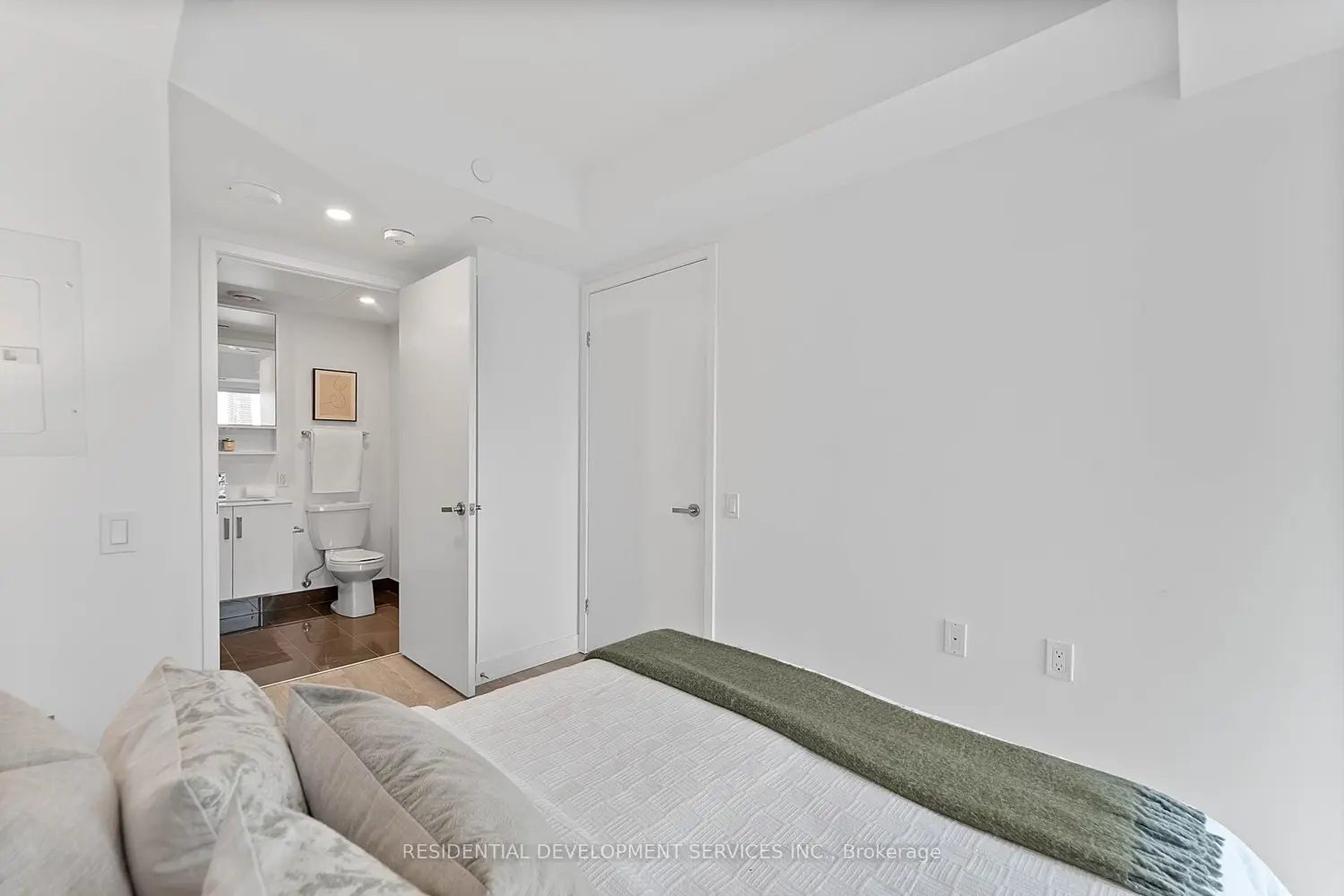 Additional image 9 of 88 Queen Street 1007