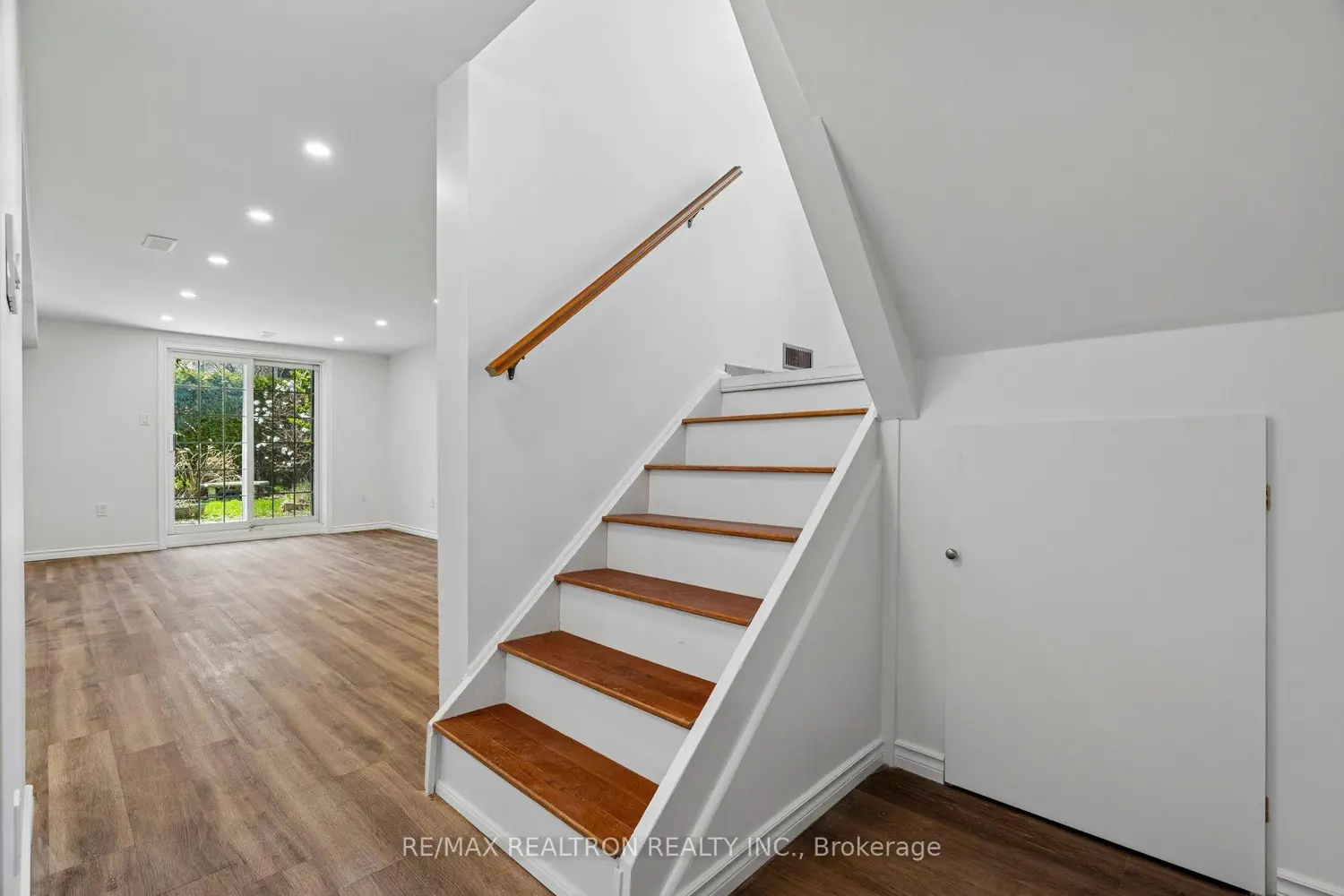 Additional image 14 of 991 Cardinal Court
