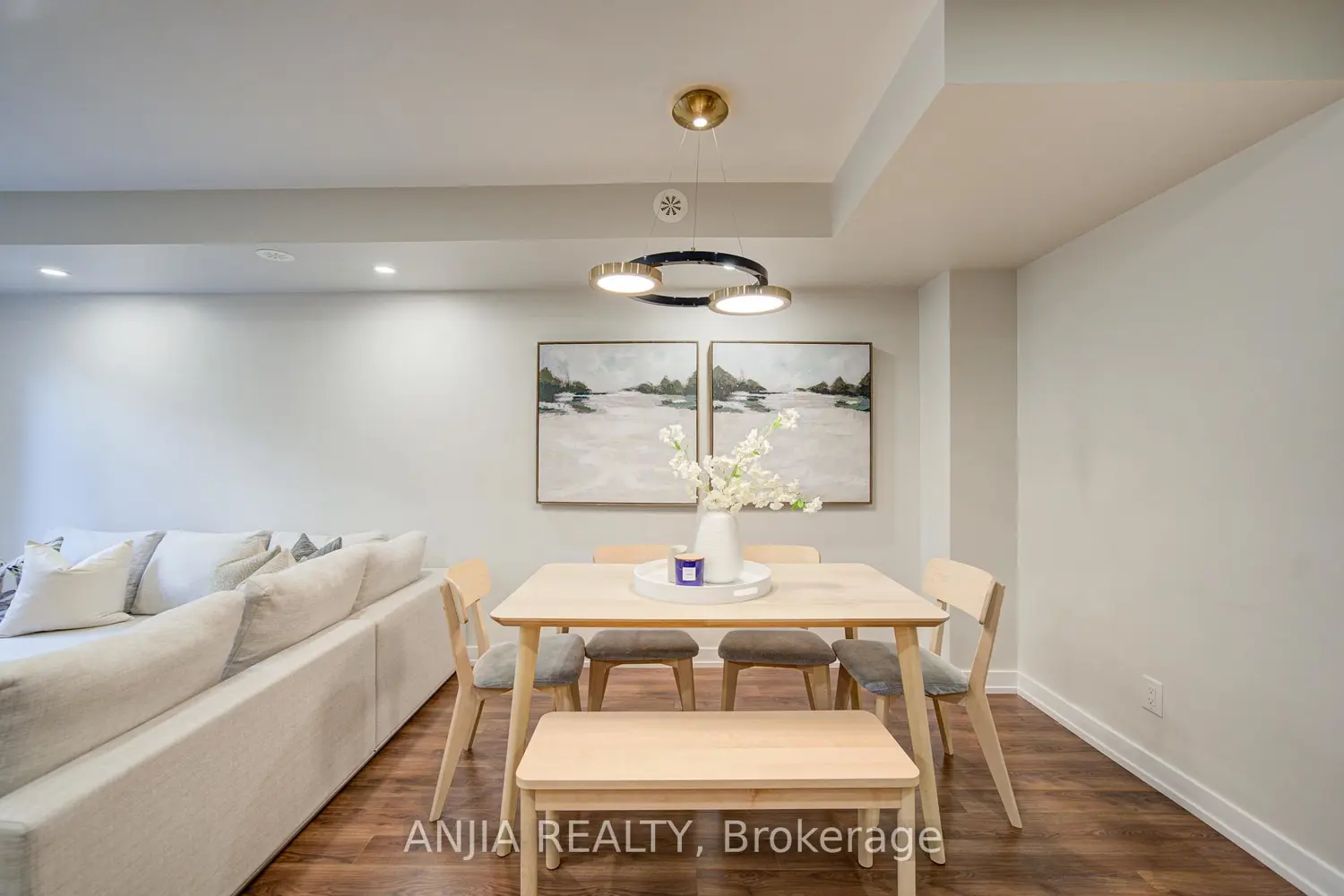 Additional image 10 of 11 Dunsheath Way 1205