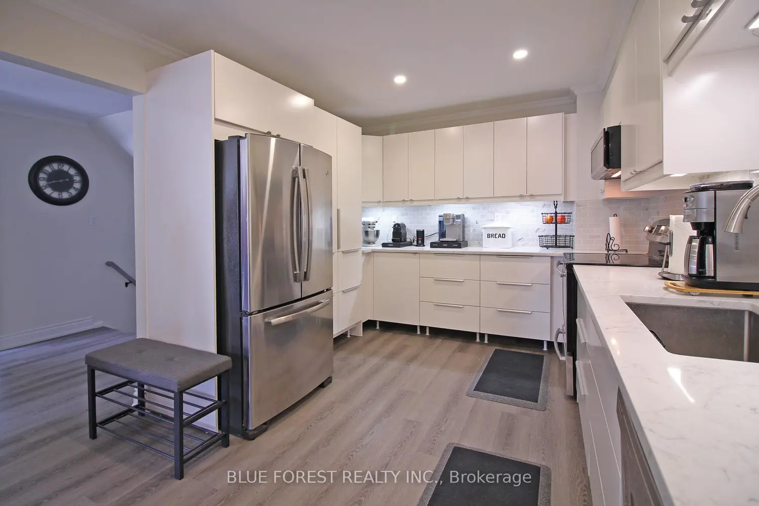 Additional image 8 of 590 Millbank Drive 8