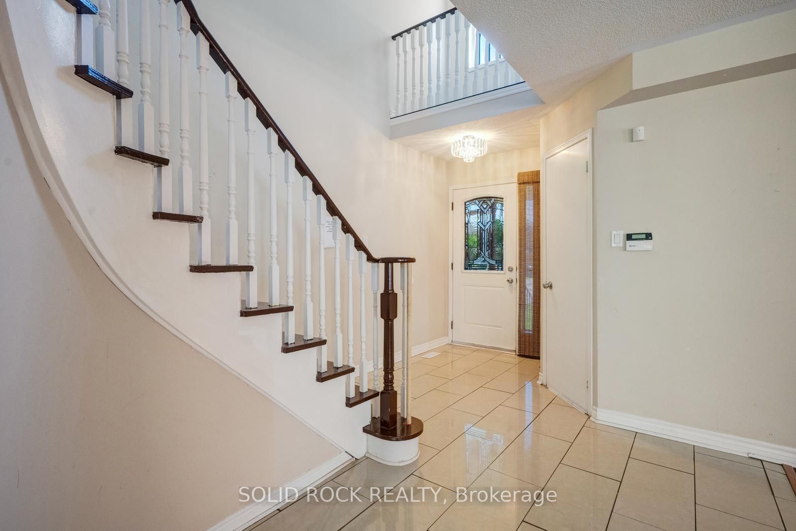 Additional image 5 of 58 Ravenscliffe Court, Brampton, ON, L6X 4N9