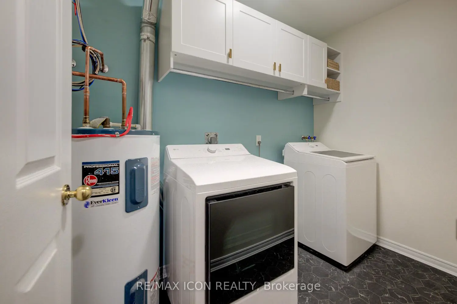 Additional image 8 of 440 Durham Street 5