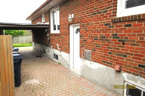 Additional image 8 of 100 Snowood Court, Toronto, ON, M3N 1E8