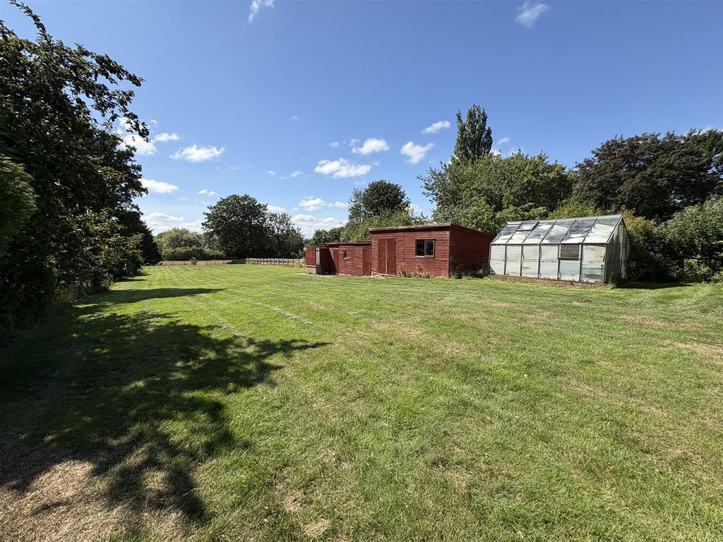 Additional image 26 of 4 bed detached house to rentMerrybent, Darlington DL2