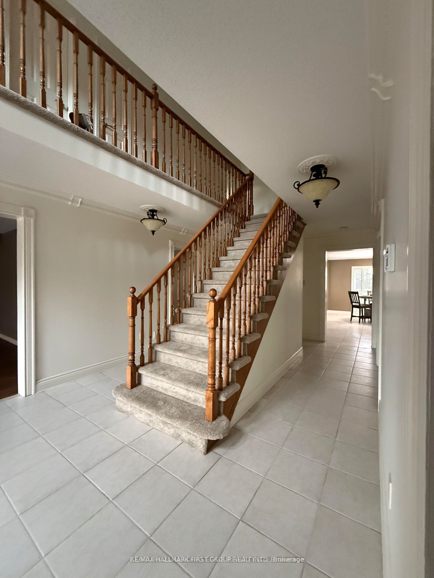 Additional image 2 of 492 Palmtree Crescent, Oshawa, ON, L1K 2H3