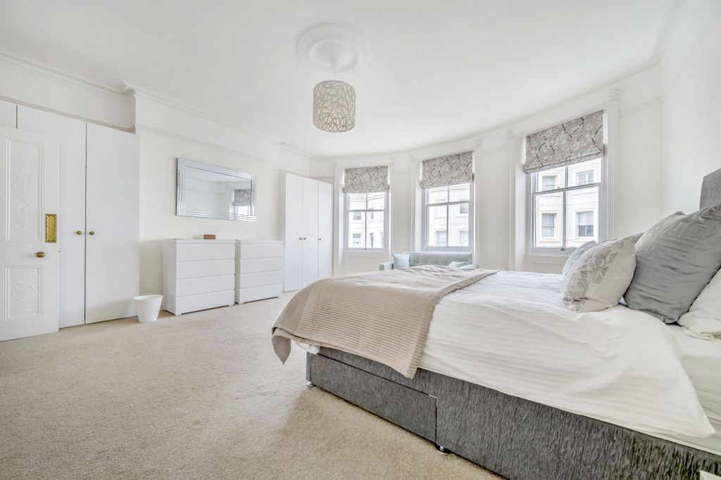 Additional image 12 of 3 bed flat to rentEaton Place, Brighton BN2