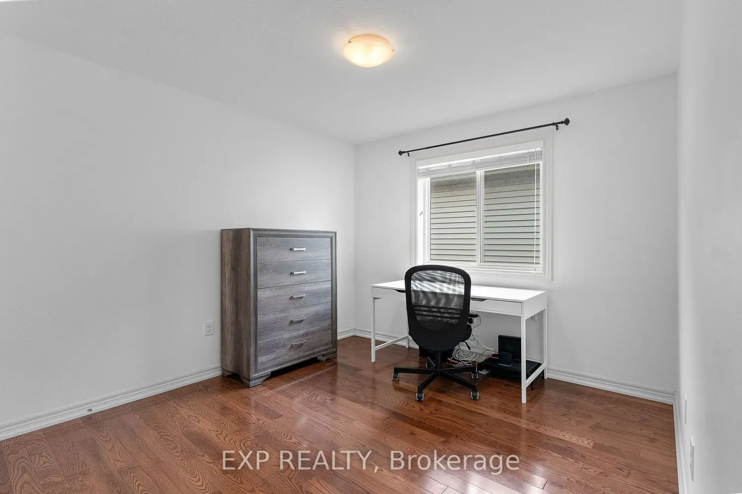 Additional image 12 of 4875 John Street
