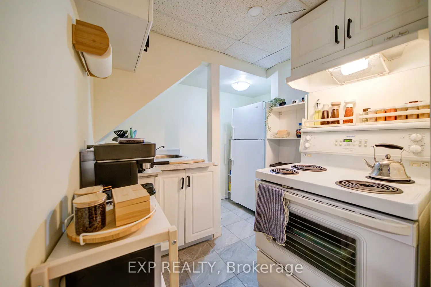 Additional image 12 of 3824 Allcroft Road
