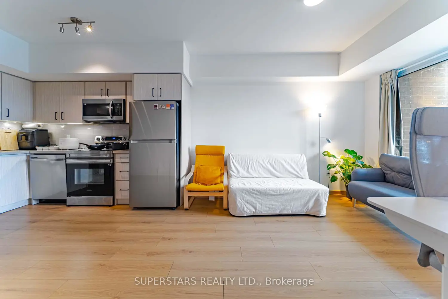 Additional image 8 of 3421 Sheppard Avenue 516