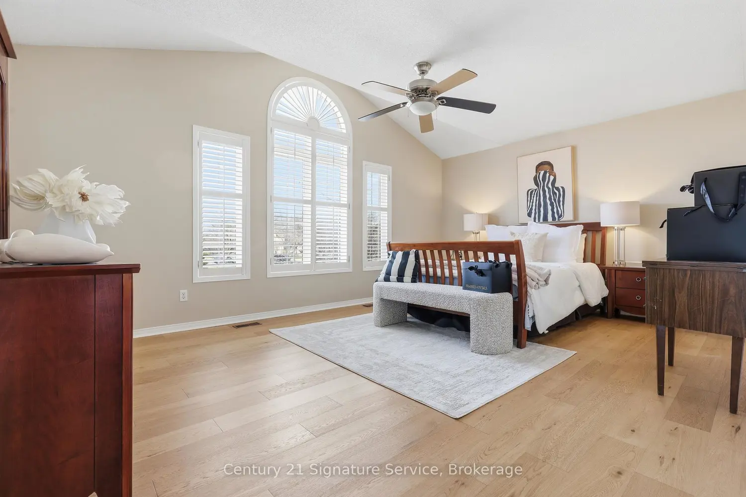 Additional image 9 of 784 Avonshire Court