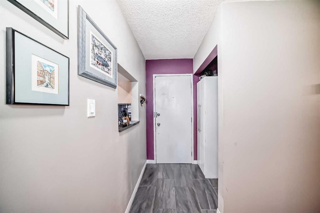 Additional image 5 of 302-823 1 Avenue NW, Calgary, AB, T2N 0A4