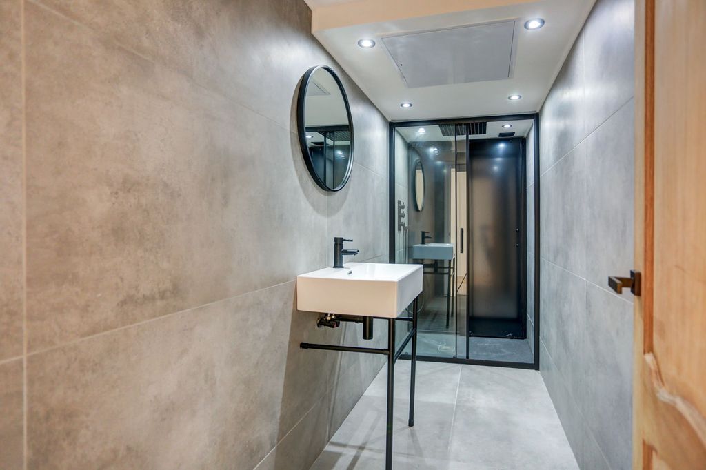 Additional image 16 of 5 bed detached house to rentDyke Road Avenue, Brighton BN1