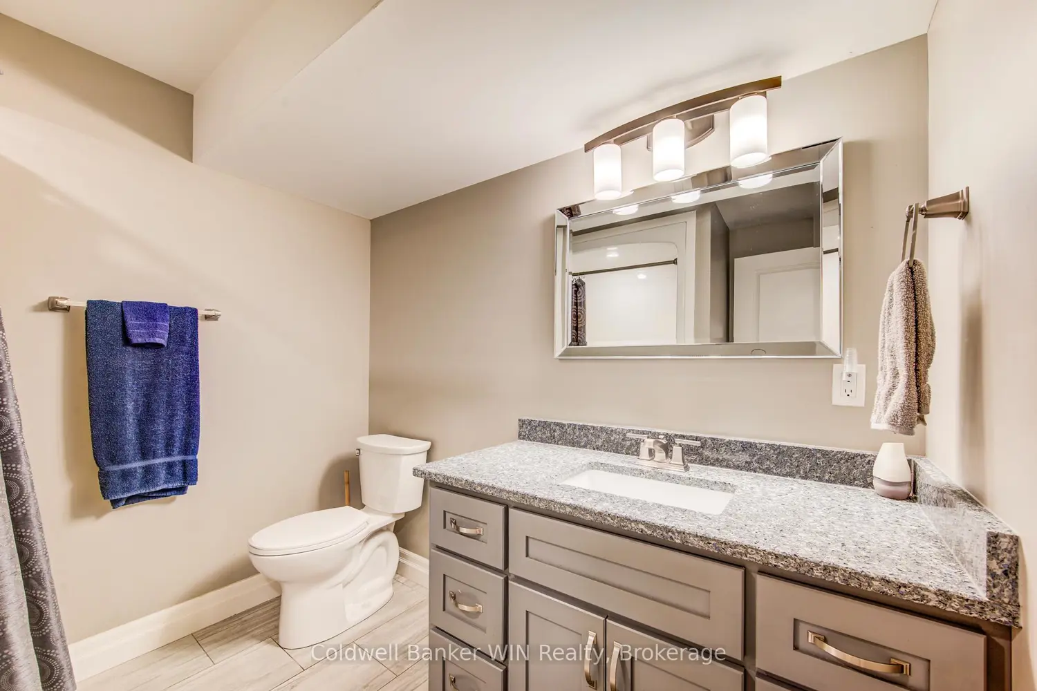 Additional image 13 of 1025 Reserve Avenue