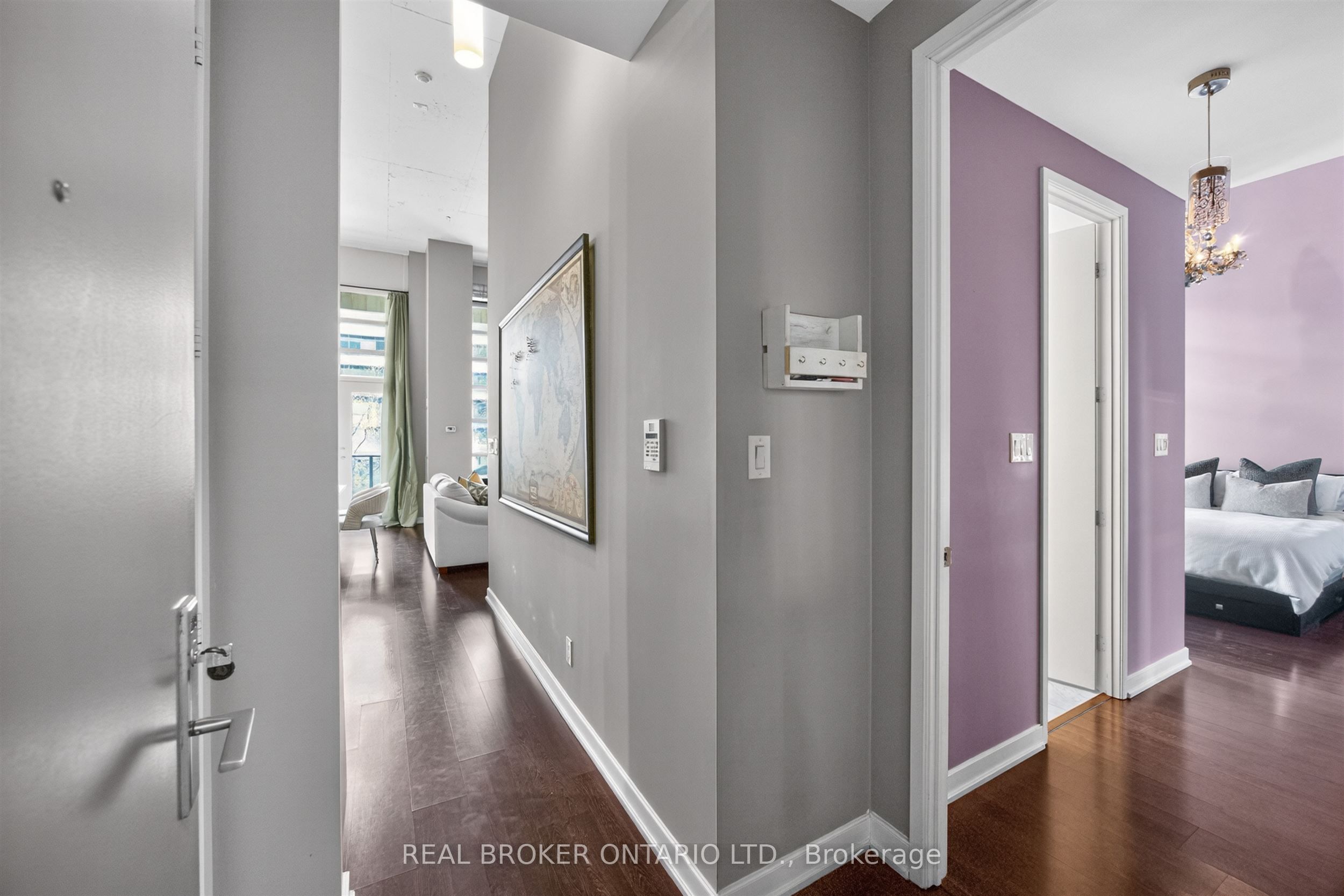 Additional image 3 of 209-380 Macpherson Avenue, Toronto, ON, M4V 3E3