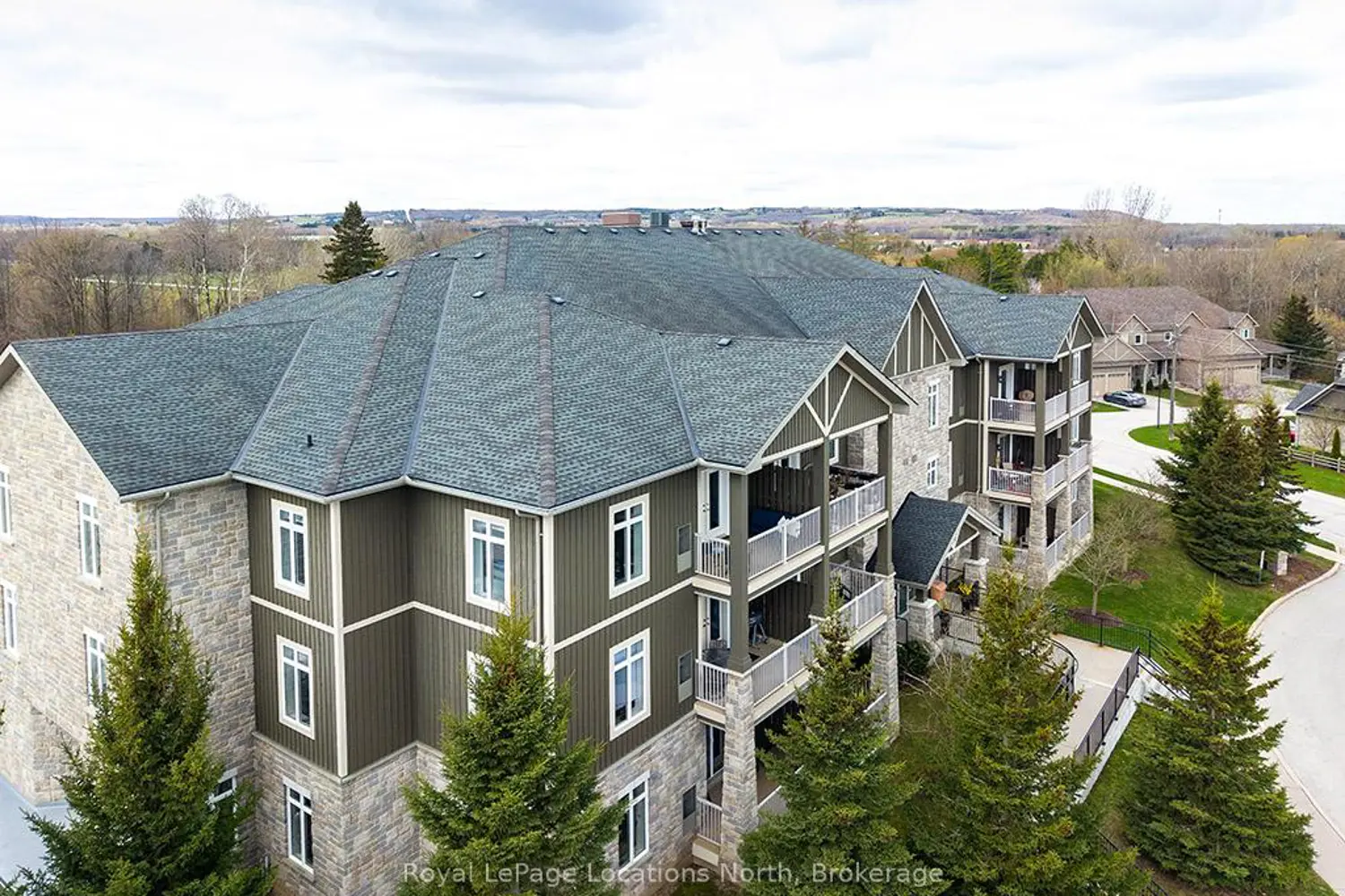 25 Beaver Street 304