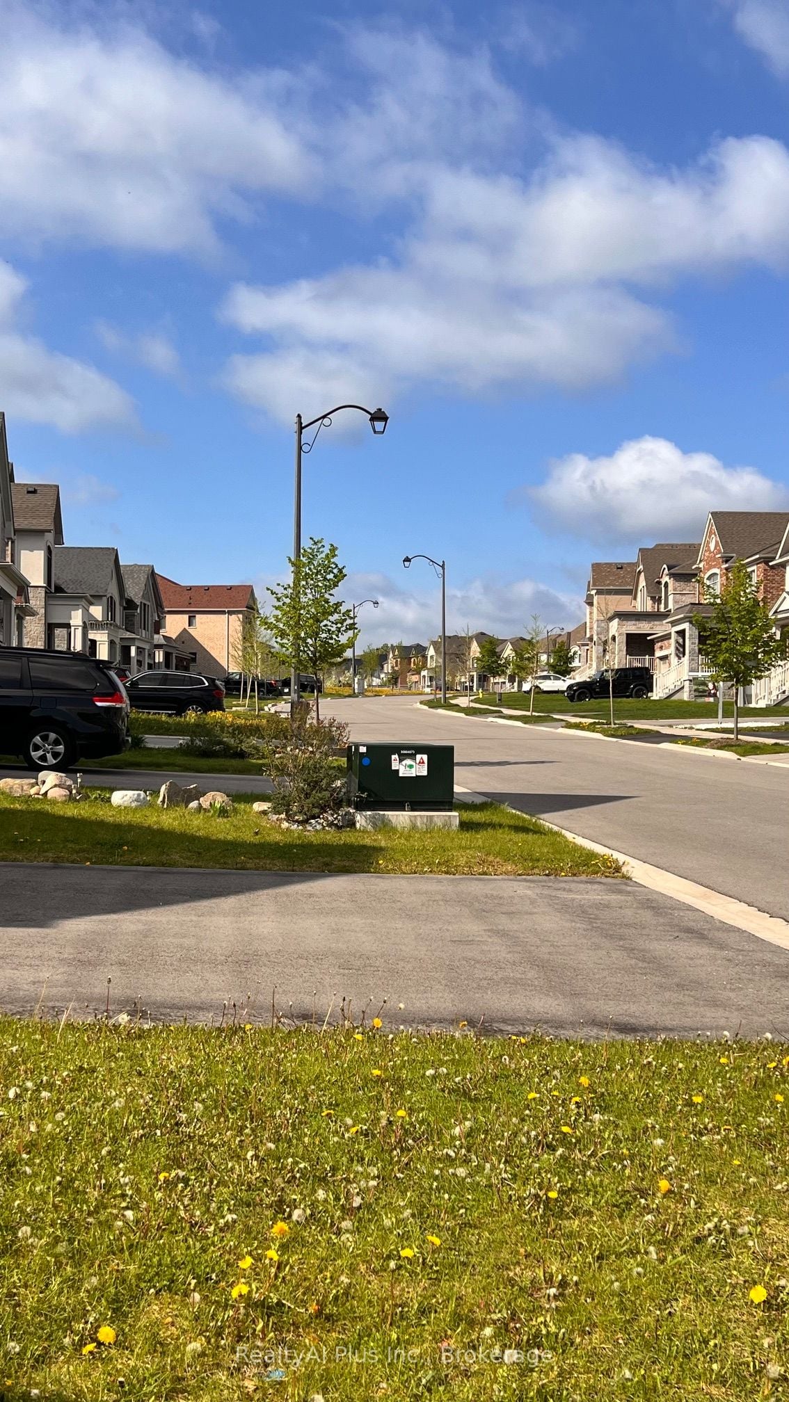 Additional image 2 of Main Floor&S-33 Hydrangea Hollow, East Gwillimbury, ON, L9N 0T3
