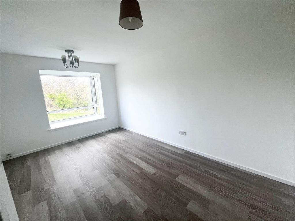 Additional image 3 of 1 bed flat to rentReeman Court, Lacey Green, Wilmslow SK9
