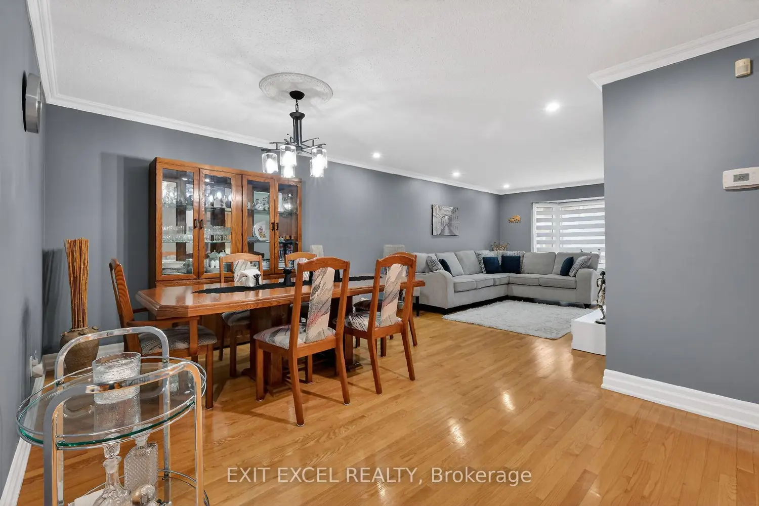 58 Fireside Crescent photo 2