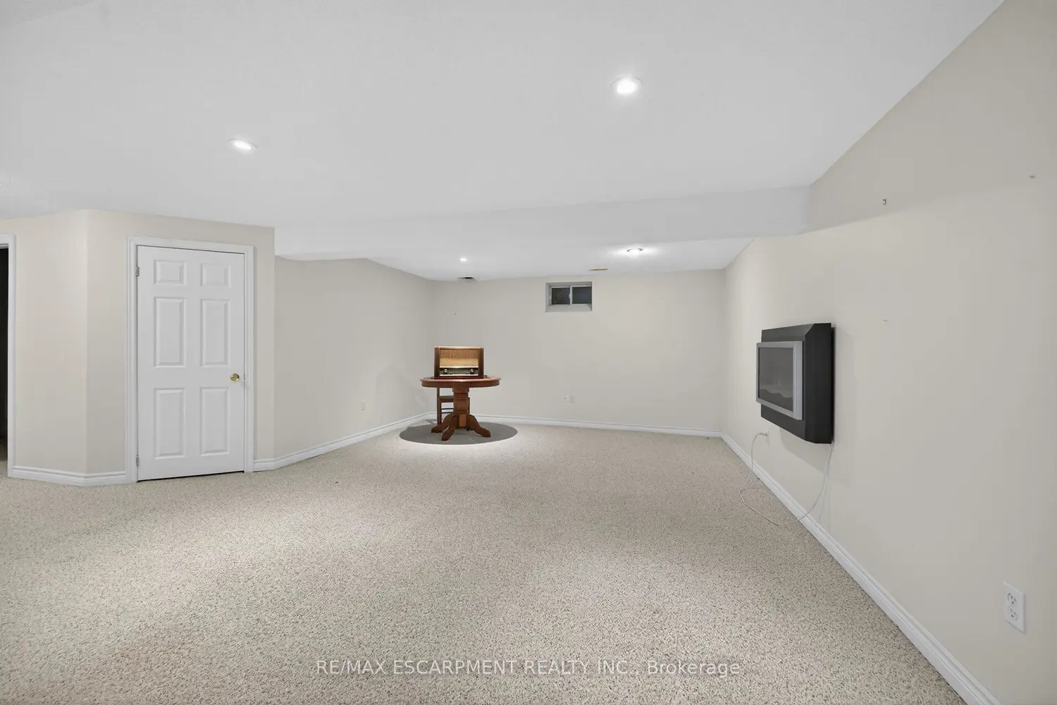 Additional image 8 of 59 Riveroaks Drive