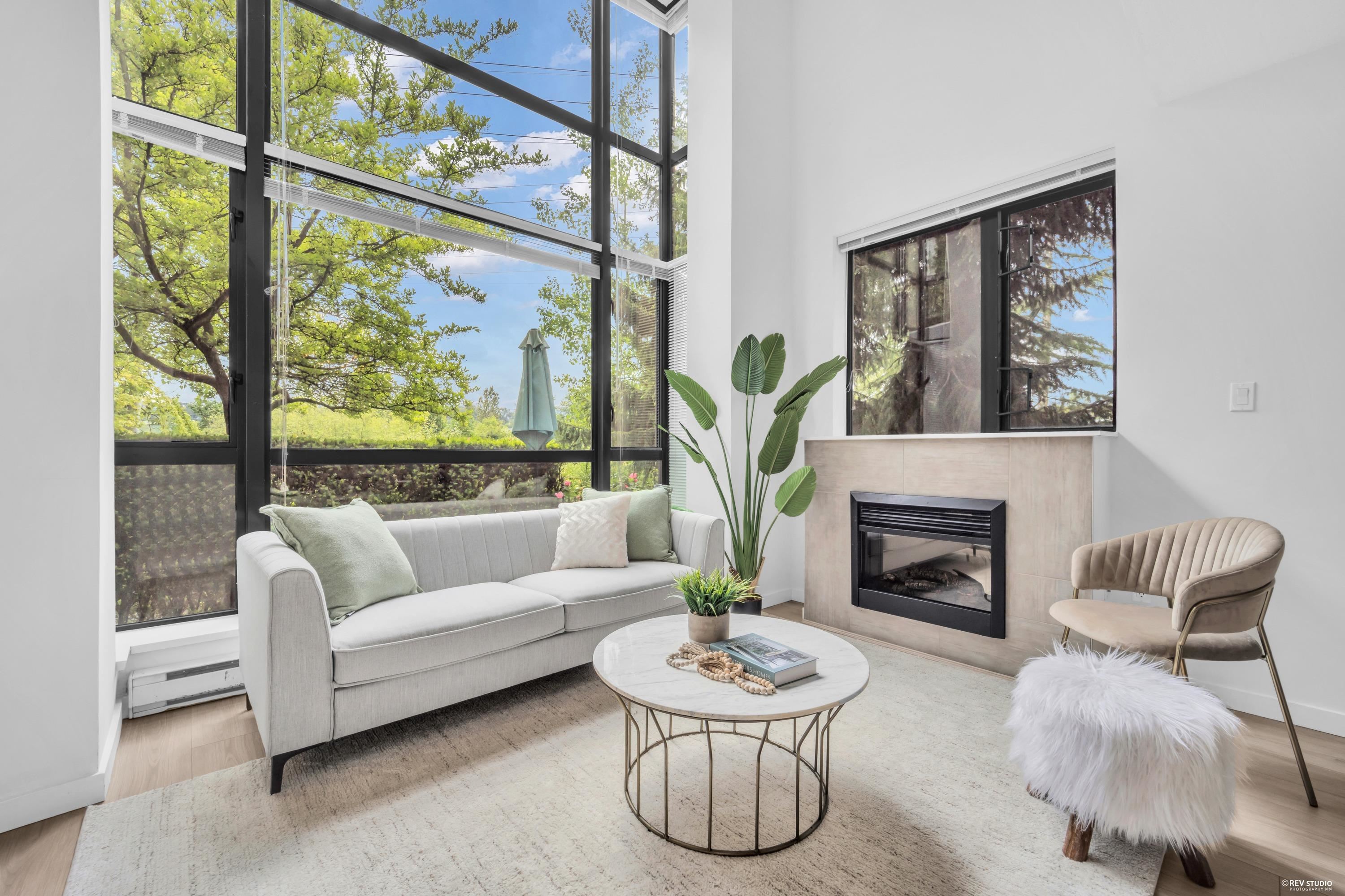 Additional image 2 of 6-4178 Dawson Street, Burnaby, BC, V5C 0A1