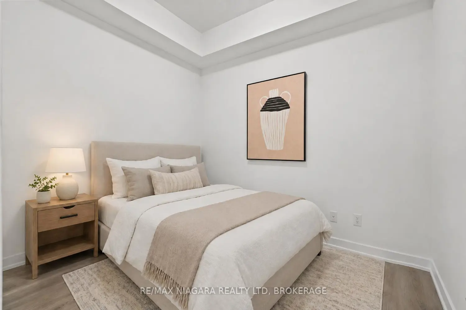 Additional image 9 of 5055 Greenlane Road 131